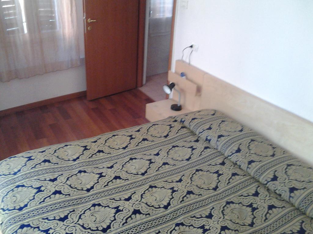 Hotel Perla Bologna Bagian luar foto