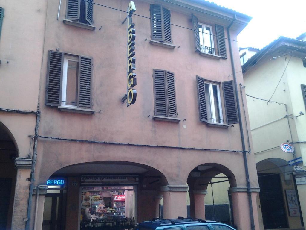Hotel Perla Bologna Bagian luar foto