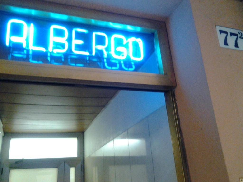 Hotel Perla Bologna Bagian luar foto