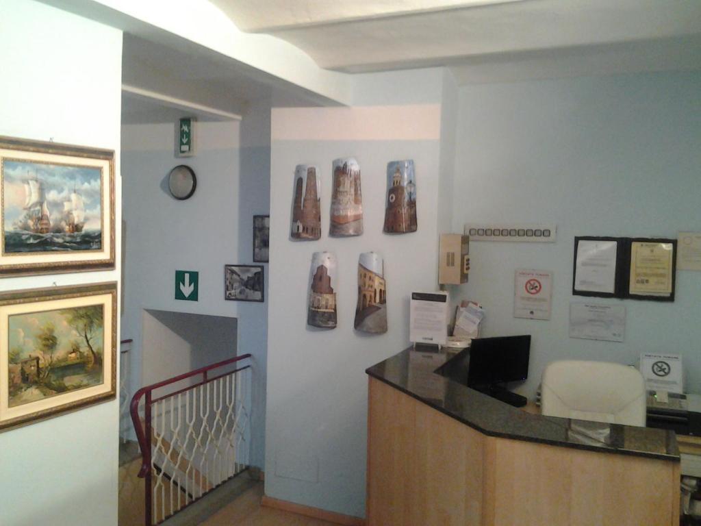 Hotel Perla Bologna Bagian luar foto